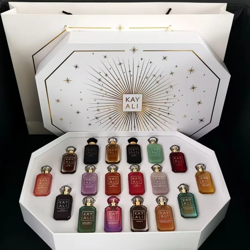 Travel Accessories Ideas - Ensemble de 18 mini vaporisateurs de