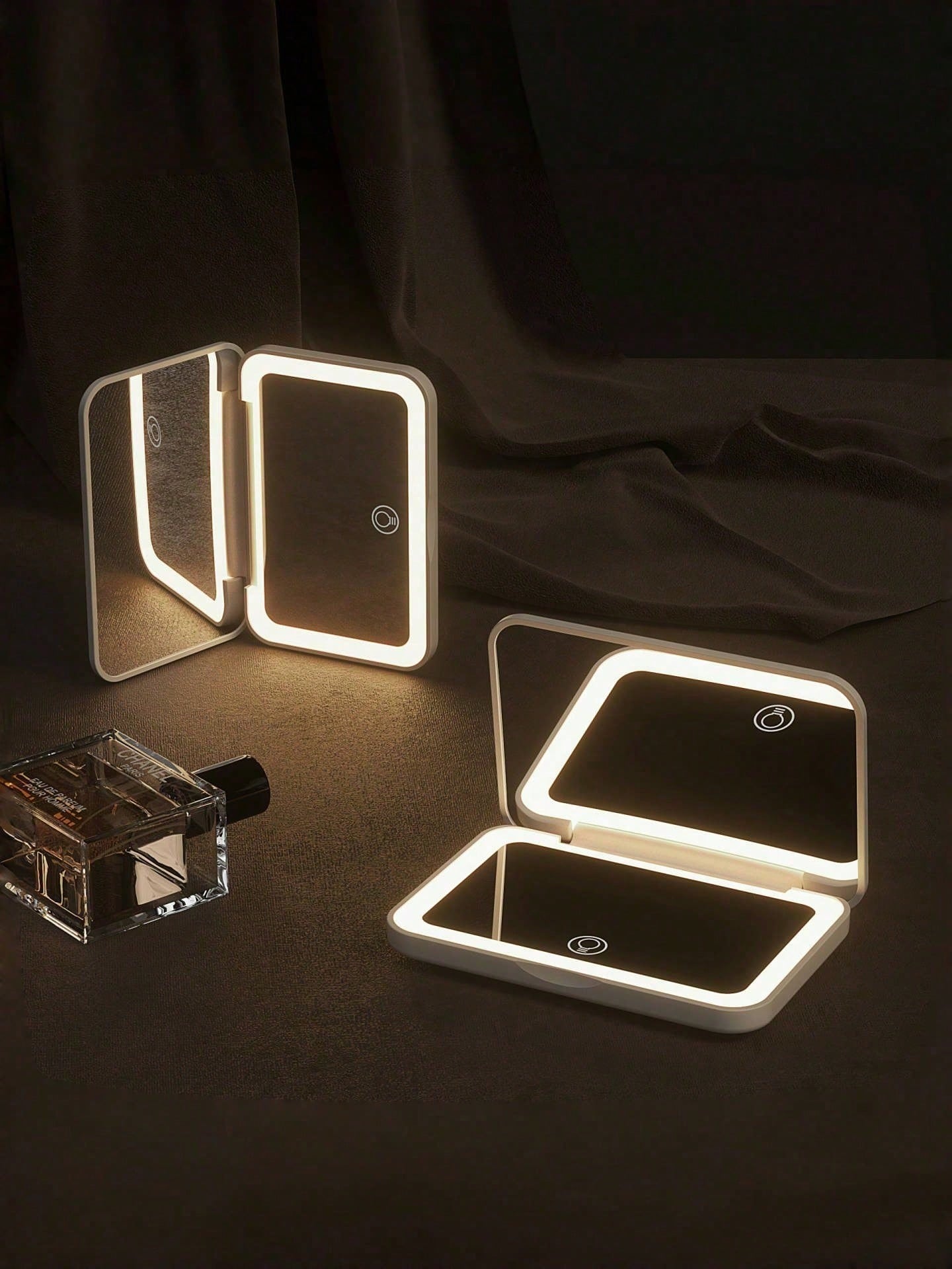 Travel Accessories As Gifts - Miroir de maquillage à écran tactile