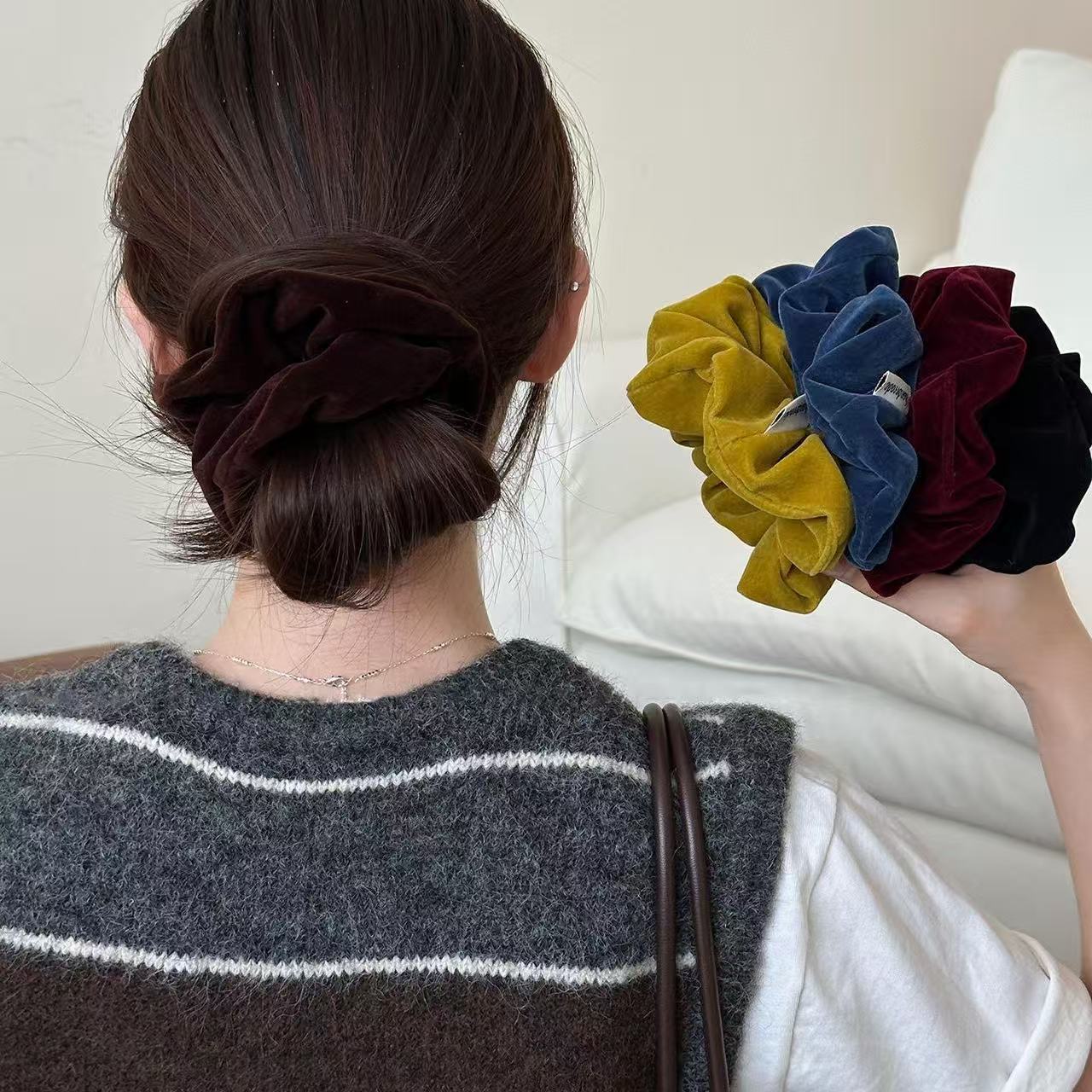 Élastique à cheveux en velours - Travel Accessories Aesthetic avis et prix