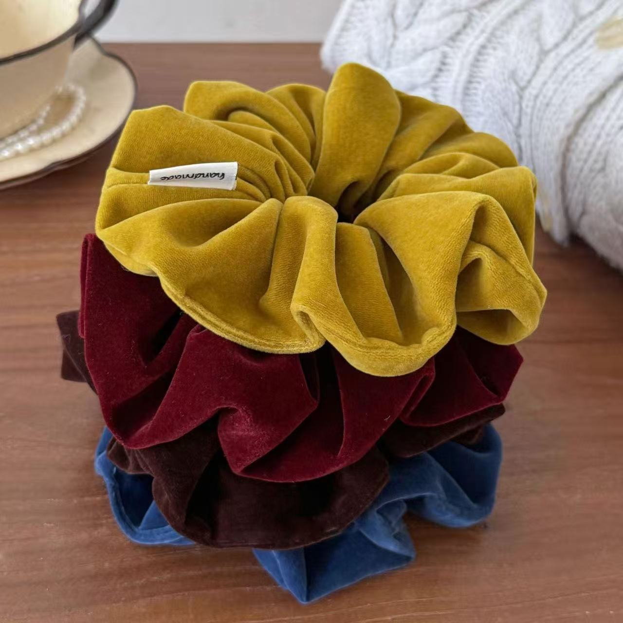 Élastique à cheveux en velours - Travel Accessories Aesthetic avis et prix